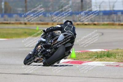 media/Apr-23-2022-Fastrack Riders (Sat) [[cb2d6ae73d]]/LEVEL 3/1115AM TURN 3 AND 4/